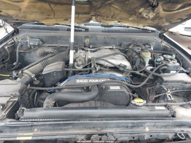 Toyota Tacoma Prerunner V6 Image 5