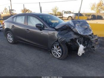 Salvage Mazda Mazda3