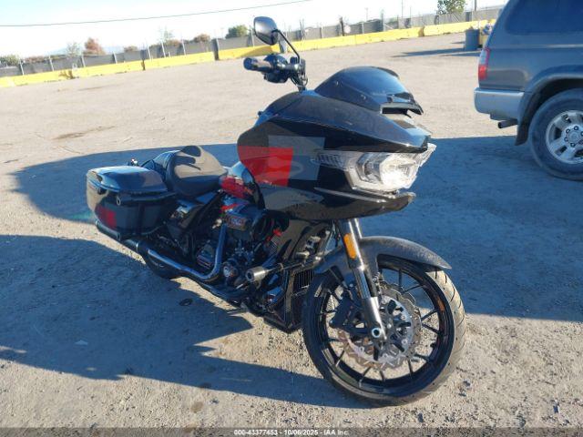  Salvage Harley-Davidson Fltrxstse