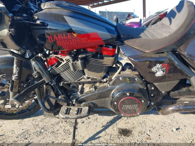 Harley-Davidson Fltrxstse Image 9