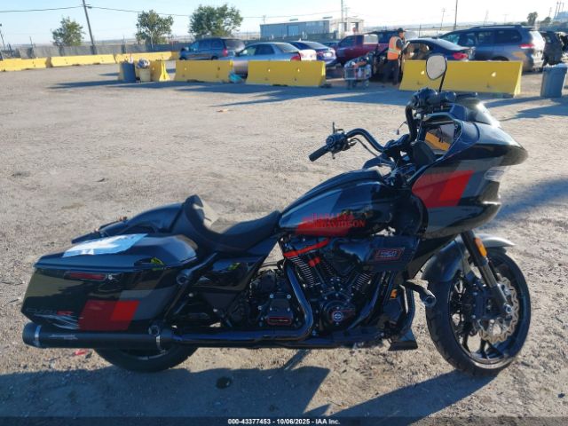 Harley-Davidson Fltrxstse Image 13