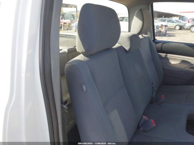 Toyota Tacoma Image 10