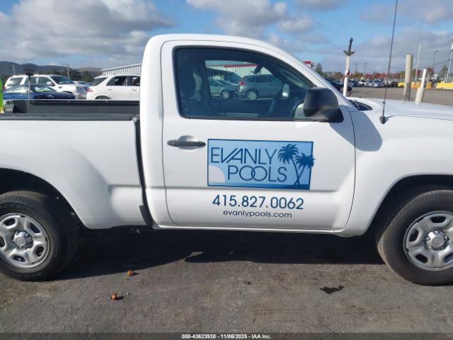 Toyota Tacoma Image 3