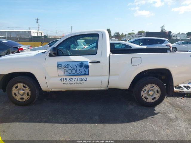 Toyota Tacoma Image 16