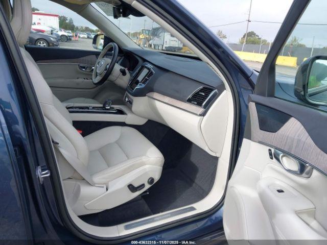 Volvo Xc90 Recharge Plug-in Hyb T8 Plus Dark Theme 7-seater Image 7