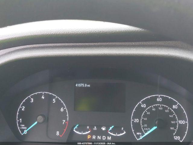 Ford Transit Image 15