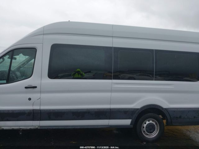 Ford Transit Image 5