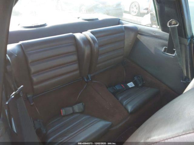 Porsche 911 Carrera Image 4