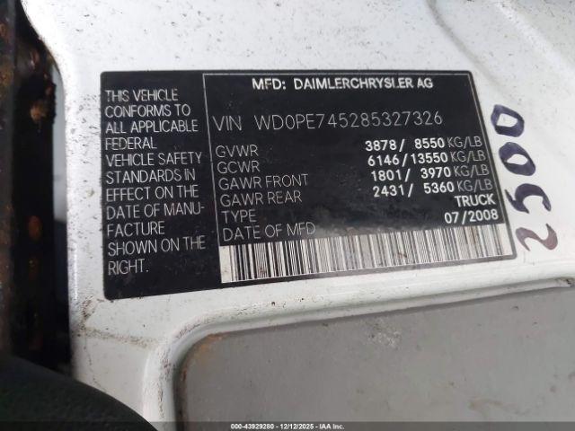 Dodge Sprinter Van 2500 Image 10