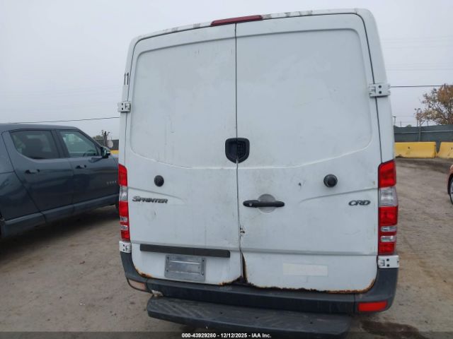 Dodge Sprinter Van 2500 Image 13