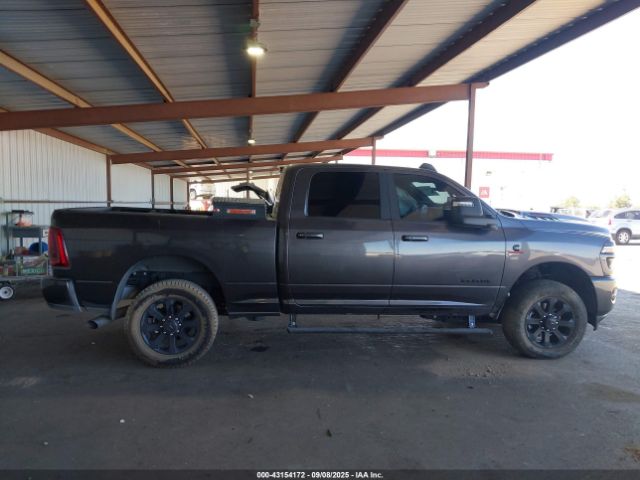 Ram 2500 Laramie  4x4 6'4 Box Image 12