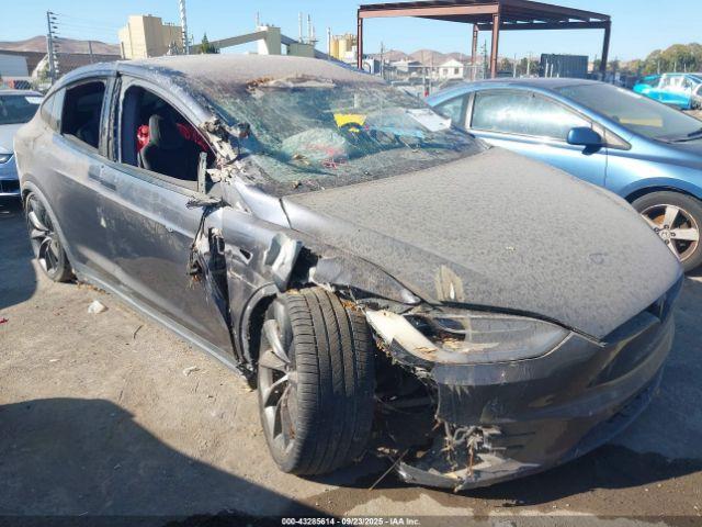 Tesla Model X Image 12