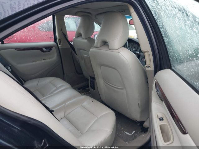 Volvo S60 2.5t Image 9