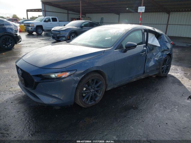 Mazda Mazda3 2.5 S Carbon Edition Image 4