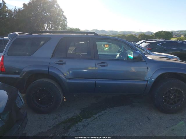 Toyota 4Runner Sport V8 Image 15