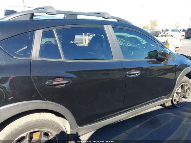 Subaru Crosstrek 2.0i Premium Image 9