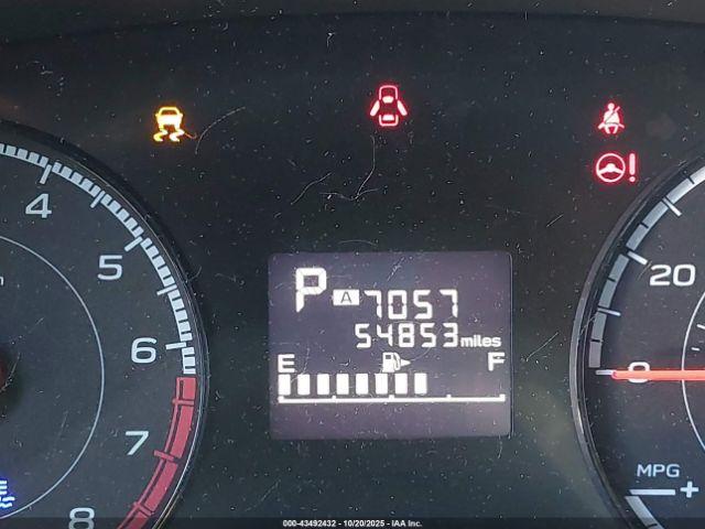 Subaru Crosstrek 2.0i Premium Image 7