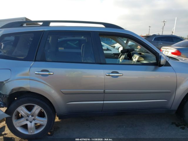 Subaru Forester 2.5x Premium Image 16