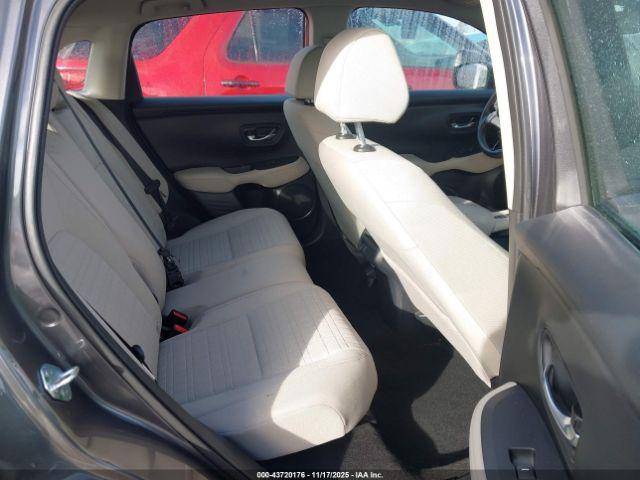 Honda HR-V 2wd Lx Image 14