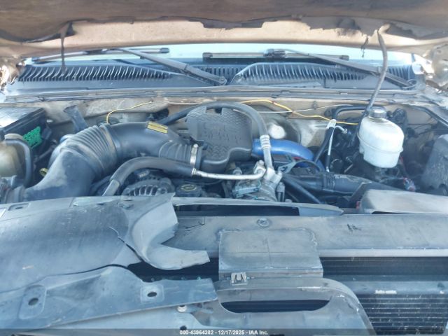 Chevrolet Silverado 2500 Ls Image 14