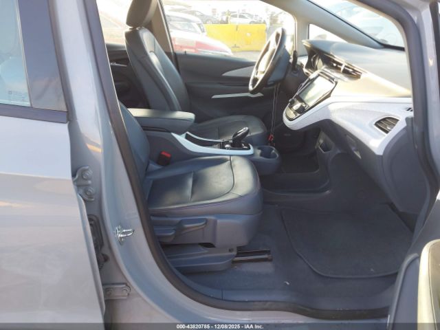 Chevrolet Bolt Fwd Premier Image 8