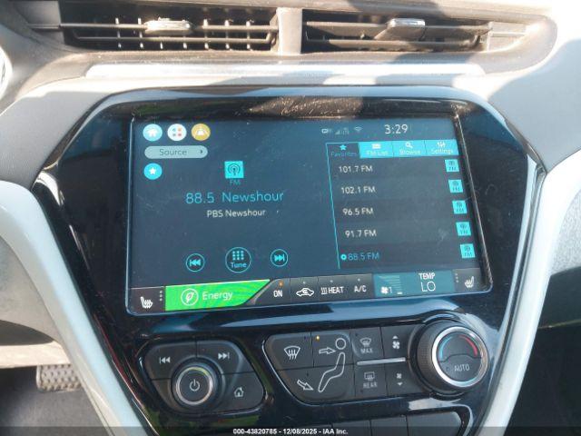 Chevrolet Bolt Fwd Premier Image 17