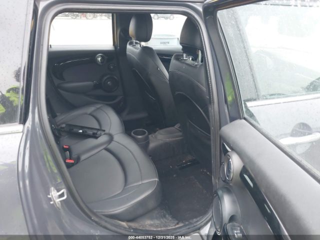 MINI Hardtop Cooper S Image 2