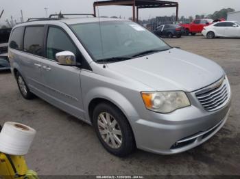  Salvage Chrysler Town & Country