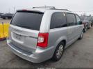 Chrysler Town & Country Touring-l Image 4