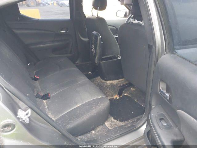 Dodge Avenger Se V6 Image 5