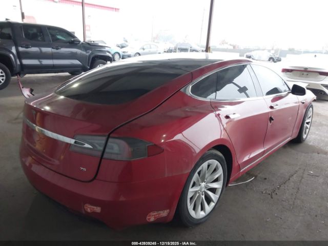 Tesla Model S Image 14