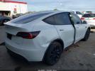 Tesla Model Y Long Range Dual Motor All-wheel Drive Image 10