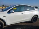 Tesla Model Y Long Range Dual Motor All-wheel Drive Image 17