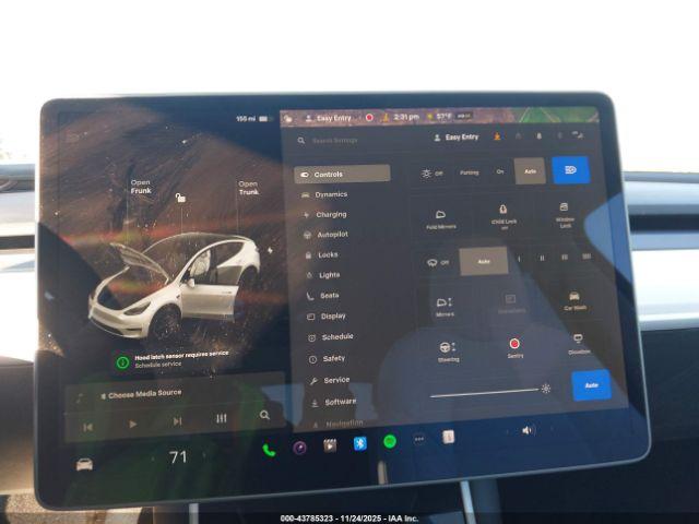 Tesla Model Y Long Range Dual Motor All-wheel Drive Image 18