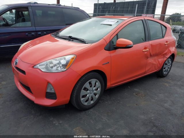 Toyota Prius c Two Image 9
