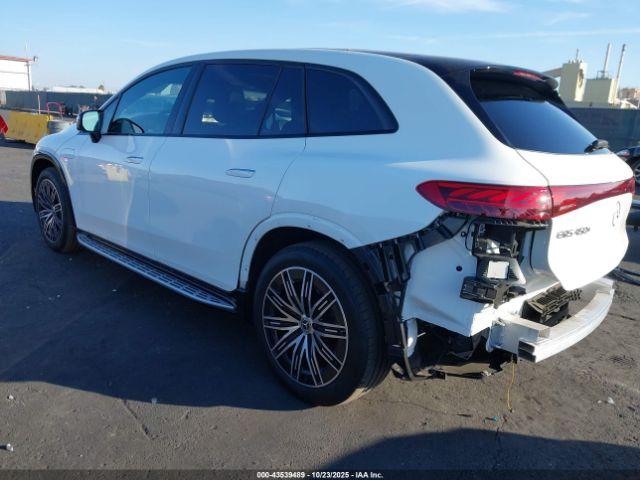 Mercedes-Benz EQS Image 8