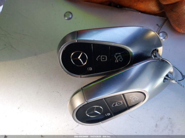 Mercedes-Benz EQS Image 4