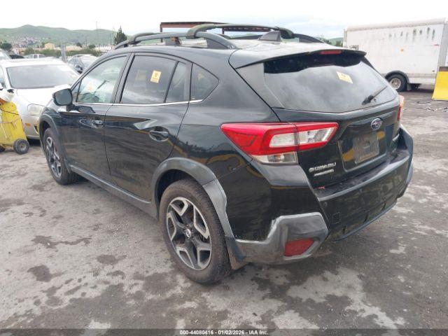 Subaru Crosstrek 2.0i Limited Image 3