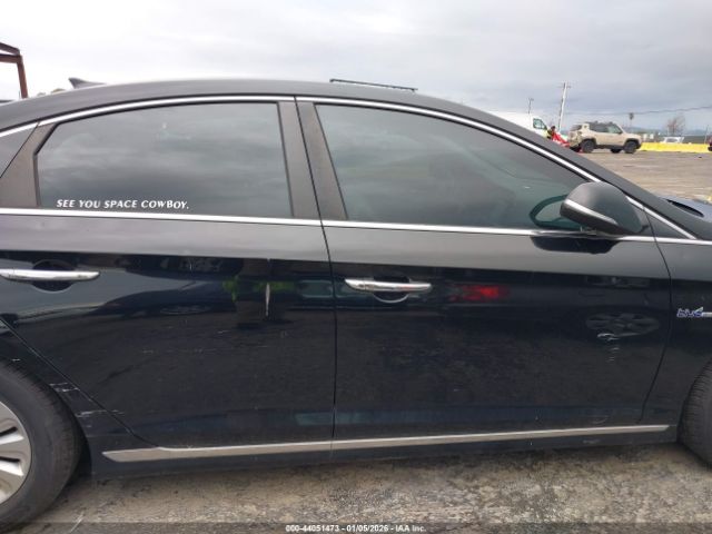 Hyundai SONATA Se Image 6