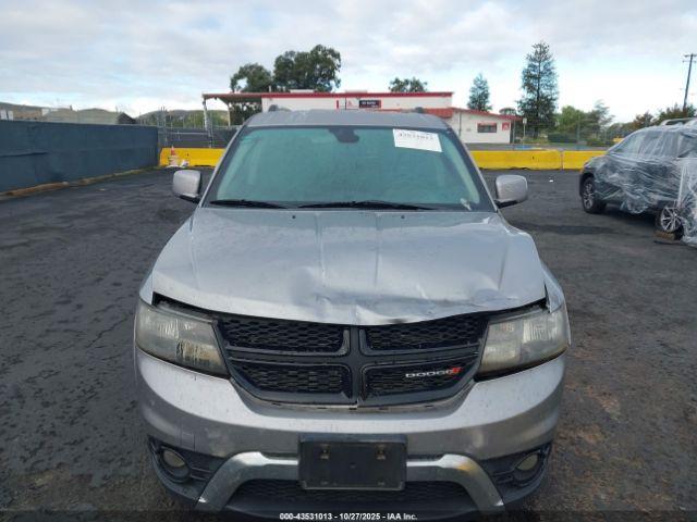 Dodge Journey Crossroad Image 6