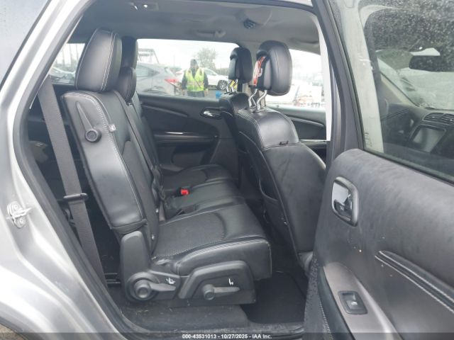 Dodge Journey Crossroad Image 5