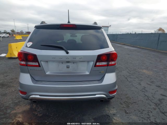 Dodge Journey Crossroad Image 17