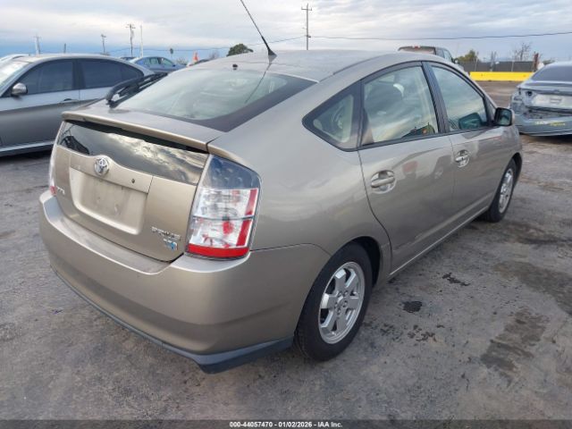 Toyota Prius Image 8