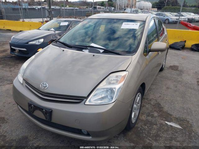 Toyota Prius Image 10