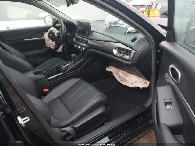 Acura Integra Image 10