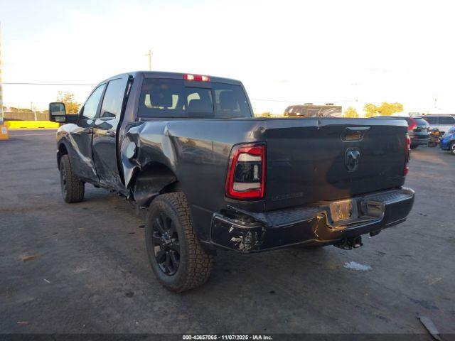 Ram 2500 Laramie  4x4 6'4 Box Image 7