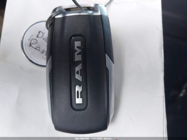 Ram 2500 Laramie  4x4 6'4 Box Image 8