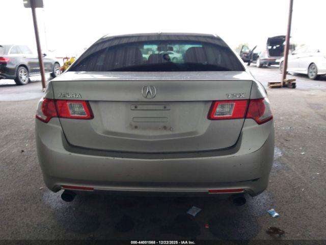 Acura TSX 2.4 Image 17