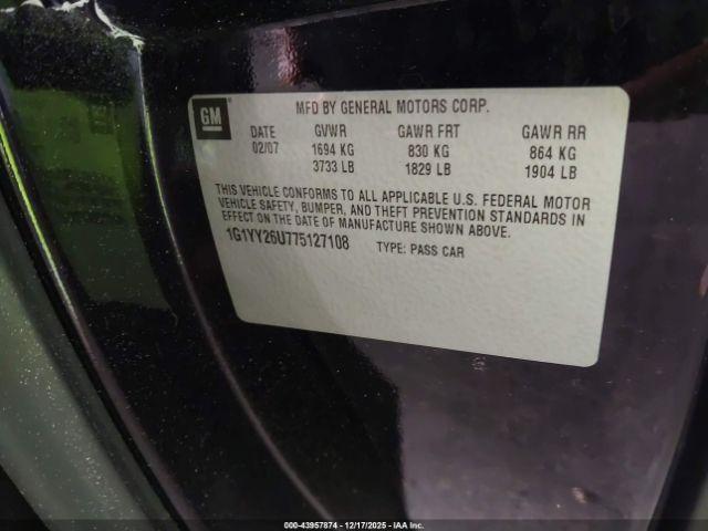 Chevrolet Corvette Image 8