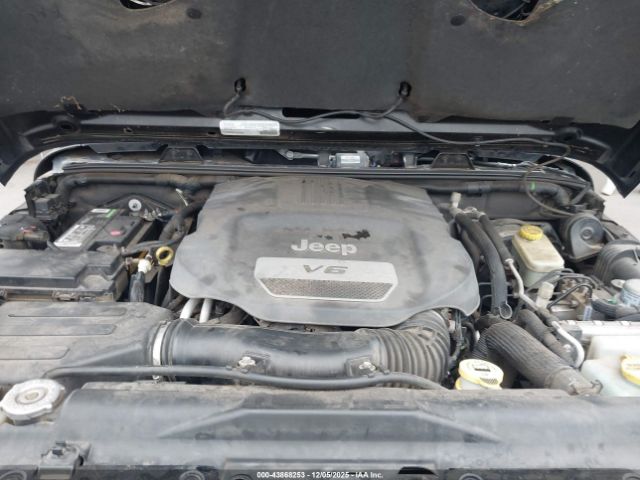 Jeep Wrangler Rubicon Hard Rock Image 14